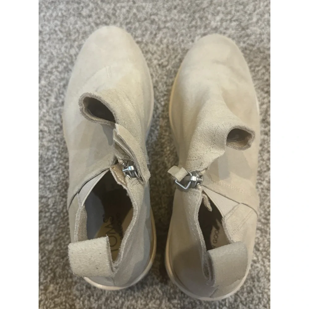 Tom's Maude‎ Wedge Bootie In Natural Size 9.5W